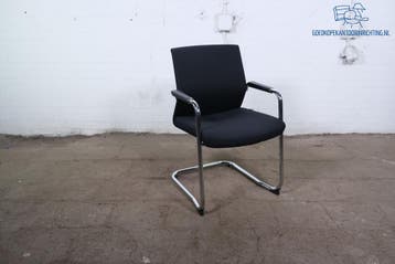 Vergaderstoel zwart stoffering chroom sledeframe jong gebrui, Verzenden, Gebruikt