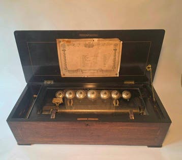 onbekend - Muziekdoos - Zwitserland - 1850-1900 - No reserve
