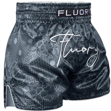 Fluory Muay Thai Kickboks Short Pinga Zwart – Premium Fights, Kinderen en Baby's, Kinderkleding | Maat 134, Ophalen of Verzenden