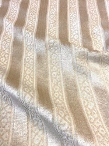Prachtig fluwelen jacquard champagne/licht beige, helder op, Antiek en Kunst