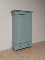 Landelijke klassieke kast, kledingkast, demontabel, Antiek en Kunst, Antiek | Meubels | Kasten