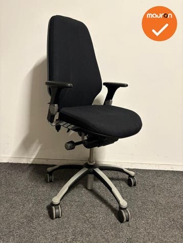 RH Logic 400 - Nieuwe zwarte stoffering  -zwart/grijs voetkr, Werkplek, Ophalen of Verzenden, Gebruikt, Stoel