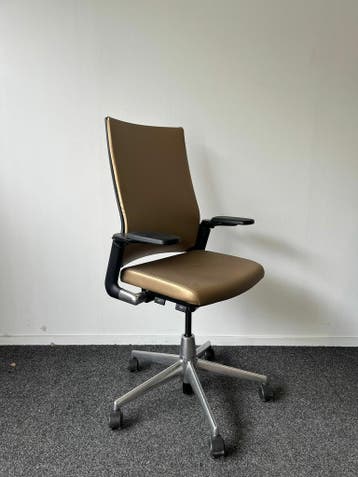 Ahrend 2020 bureaustoel  - refurbished - Goud kunstleer - ho, Werkplek, Ophalen of Verzenden, Gebruikt, Stoel
