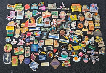 Verschiedene Pins - Speelgoed - 1980-1990 - Duitsland