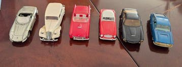 Assort 1:43 - Modelauto (6) - Ferrari, Citroën, Ford, Austin, Nieuw