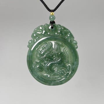 Snijwerk, Natural Jade Dragon Pendant - 51 mm -, Verzamelen