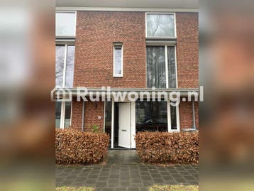 Ruim huis in Emmen zoekt woning of appartement, Drenthe