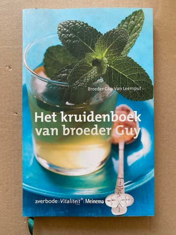 Het Kruidenboek van Broeder Guy - boordevol informatie, Verzenden, Zo goed als nieuw, Kruiden en Alternatief
