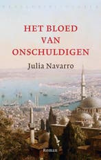 Het bloed van onschuldigen 9789028425545 Julia Navarro, Boeken, Verzenden, Gelezen, Julia Navarro