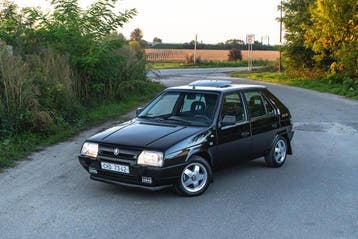 Skoda - Favorit Black Line - 48.044 Km - 1993
