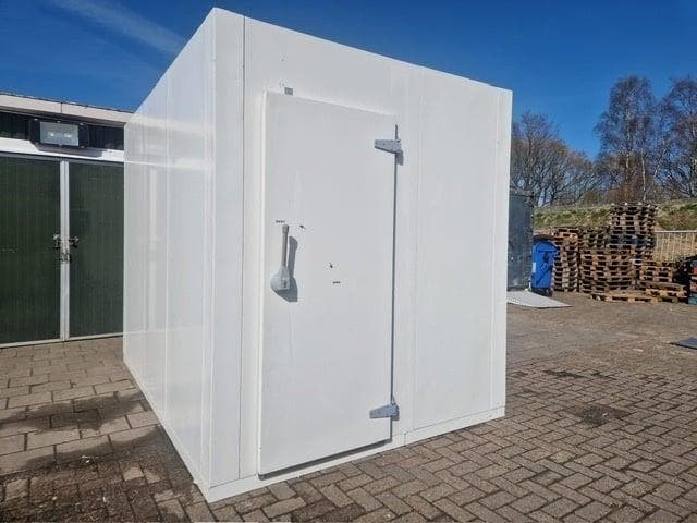 Koelcel 226 x 316 x 256 cm, Zakelijke goederen, Horeca | Keukenapparatuur, Koelen en Vriezen
