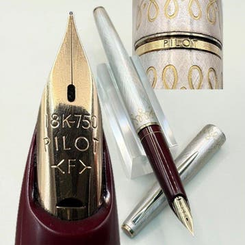 Pilot - Lady (Silver) - 18K gold nib (EF) - Vulpen, Nieuw