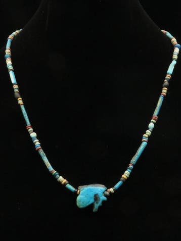 Oud-Egyptisch Ketting gemaakt van glas en