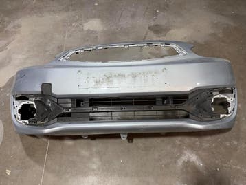 Mitsubishi spacestar voorbumper 2016-2020, Auto-onderdelen, Carrosserie en Plaatwerk, Ophalen, Gebruikt, Voor, Mitsubishi