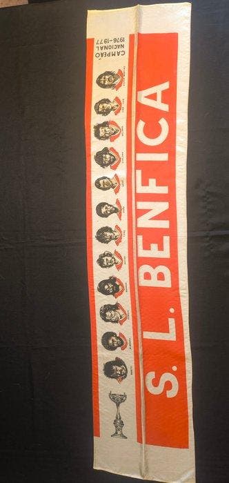 Benfica - Campeonato Nacional - Chalana - Sjaal, Nieuw