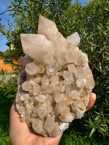 Prachtige top-puntige Himalaya Kristal op matrix - Hoogte: