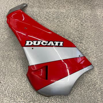 Ducati 750 sport Left hand fairing red - silver - 58610031AB, Ophalen of Verzenden, Gebruikt