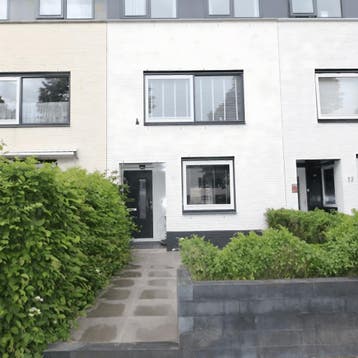 Huis in Almere gevonden voor €2495,- pm, Huizen en Kamers, Kamers te huur, 50 m² of meer, Almere
