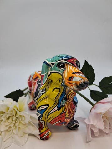 Beeldje - Bassotto Decorativo in Resina Stile Street Art –