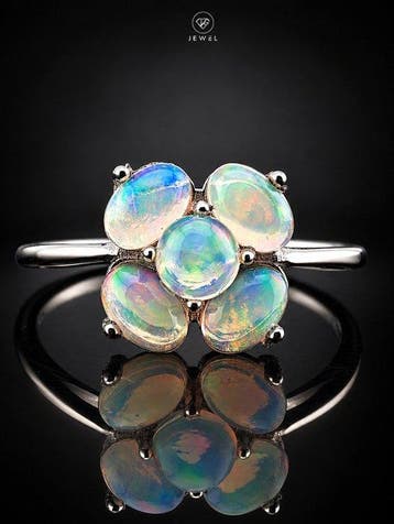Vijf opaalringen - 925 sterlingzilver - Kleurrijke