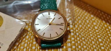 Omega - Seamaster De Ville Automatic texture dial 18k gold, Sieraden, Tassen en Uiterlijk, Horloges | Heren, Nieuw