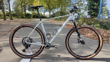 CUBE Reaction C:62 R 2025, XL, Carbon, Shimano XT, €1599.00, Ophalen of Verzenden, Zo goed als nieuw