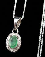 Smaragd - Zilver, Het Stralende van Venus - Smaragdejuweel -