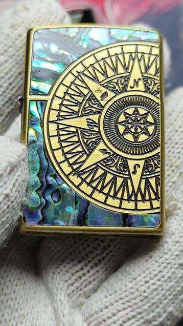 Zippo - Zonder minimumprijs - Aansteker - Messing, Parelmoer, Nieuw