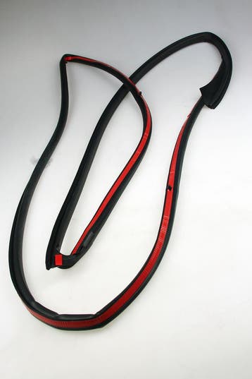 Deurrubber rechts, voor, Volvo S60, V70, XC70, Auto-onderdelen, Carrosserie en Plaatwerk, Ophalen of Verzenden, Nieuw