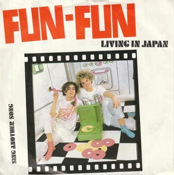 vinyl single 7 inch - Fun-Fun - Living In Japan, Verzenden, Zo goed als nieuw, 7 inch, Pop