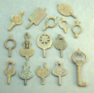 17th - 18th century copper Key collection (15) (Zonder