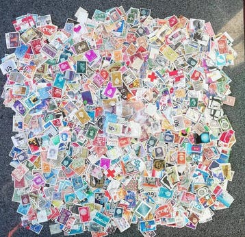 Nederland - Ongeveer 15.000 Nederlandse postzegels uit alle, Gestempeld