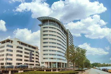 Werkplekken te huur Den Haag Einsteinlaan 28, Huur