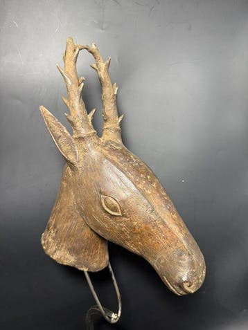 Groot hoofd hert - Yoruba - Nigeria (Zonder minimumprijs)
