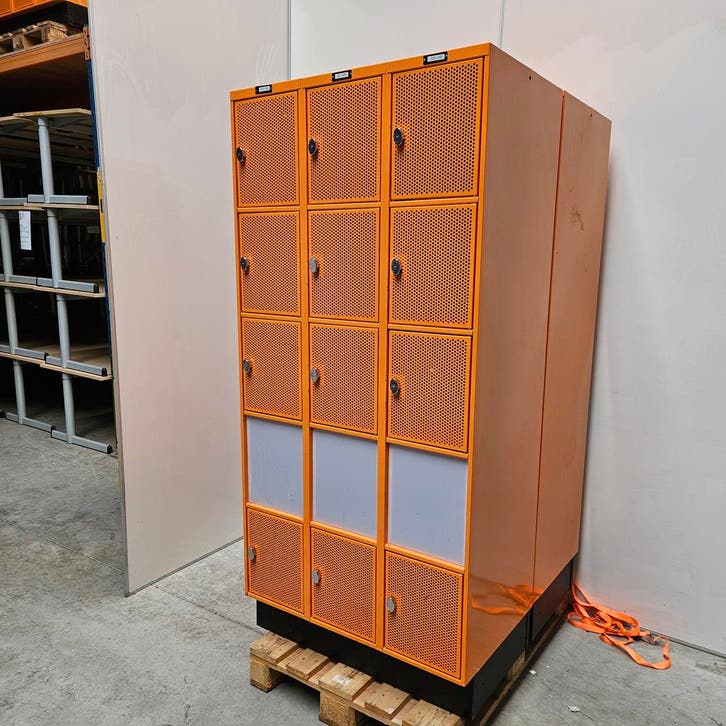 12-drs oranje metalen lockerkast - 190x90x55 cm, Huis en Inrichting, Kasten | Lockerkasten, Ophalen of Verzenden