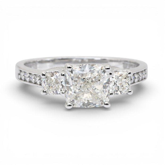 Ring - 18 karaat Witgoud - 2.20ct. tw. Diamant (Natuurlijk), Sieraden, Tassen en Uiterlijk, Ringen