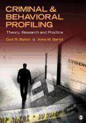 Criminal amp Behavioral Profiling 9781412983082, Zo goed als nieuw