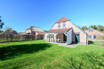 Limburg: Buitenhof De Leistert nr 151 te koop, Limburg