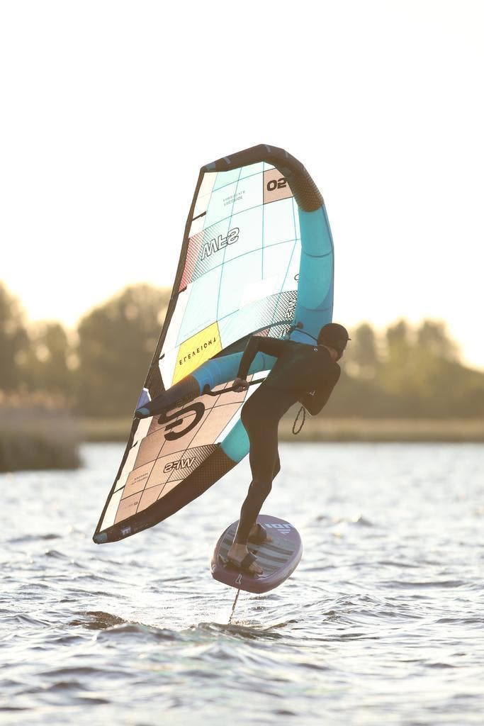 Eleveight 2025 wings WFS 3.5m 4.5m (pro) 5.5m, Watersport en Boten, Wingsurfen, Wingsurf-wing, Gebruikt