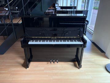 Pleyel P130 (260789), Muziek en Instrumenten, Verzenden, Zo goed als nieuw, Zwart