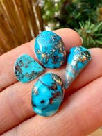 Turquoise Echte parel! Topkleur Neishabour Turkoois. Lot