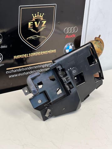 Volvo V60 bumpersteun links achter bj. 2014 Art.31352284, Gebruikt, Links, Volvo, Bumper