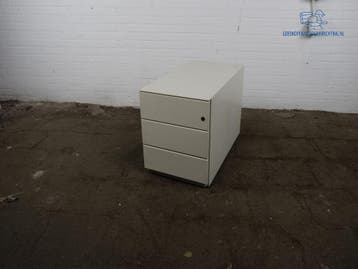 Tweedehands ladeblok crème 3 lades verrijdbaar, Huis en Inrichting, Kasten | Ladekasten, Overige materialen, Minder dan 50 cm
