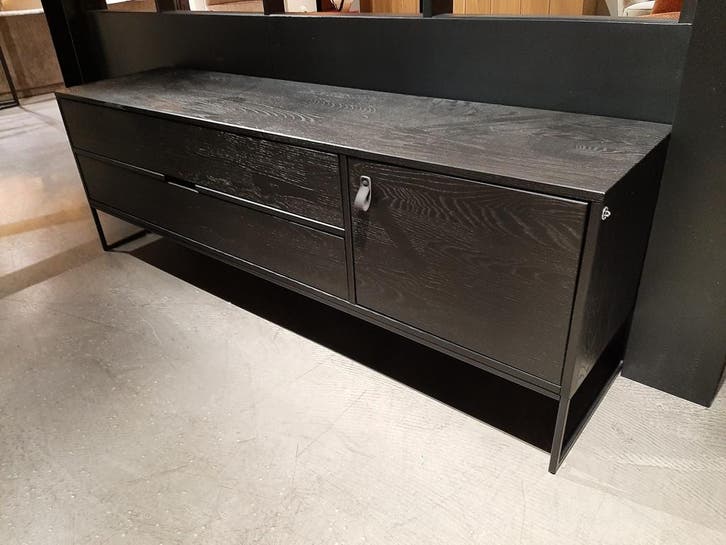 Silas Tv Meubel - Blacknight **SHOWROOMMODEL**, Huis en Inrichting, Kasten | Dressoirs, Nieuw