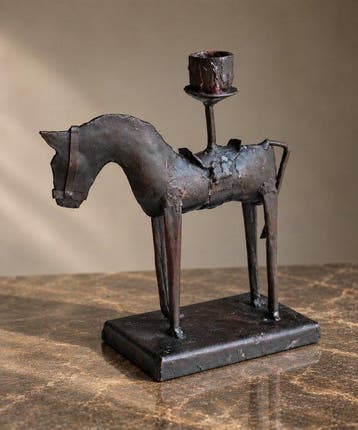 sculptuur, Sculpture-bougeoir brutaliste figurative — Cheval