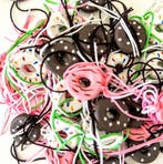 3 Gelukspoppetjes donut in bruin wit en roze, Hobby en Vrije tijd, Taarten en Cupcakes maken, Verzenden, Nieuw, Taarten of Cupcakes