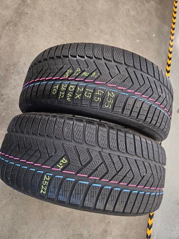 255/45/19 104W TO PIRELLI WINTERBANDEN 6MM PROFIEL 2X, Gebruikt, 255 mm, Winterbanden, Band(en)