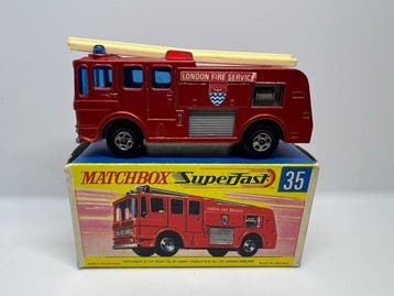 Matchbox 1:64 - Modelauto - Merryweather Fire Engine, Nieuw