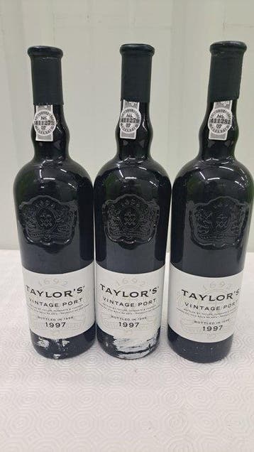 1997 Taylors Vintage Port - Vintage Port - Gebotteld in, Nieuw
