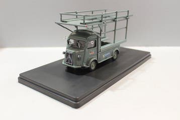 AM.71 1:43 - Modelauto - Citroën Type H/HY porte-voitures, Nieuw